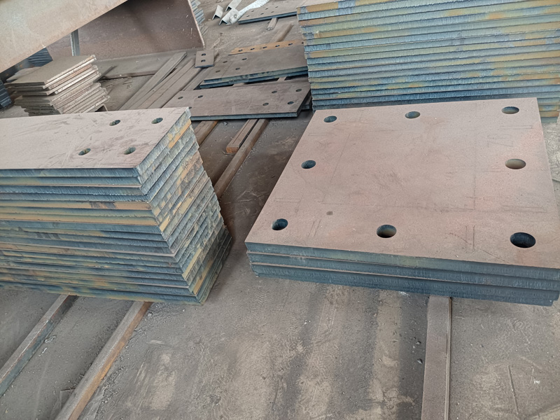 激光加工厚鋼板 柱腳板